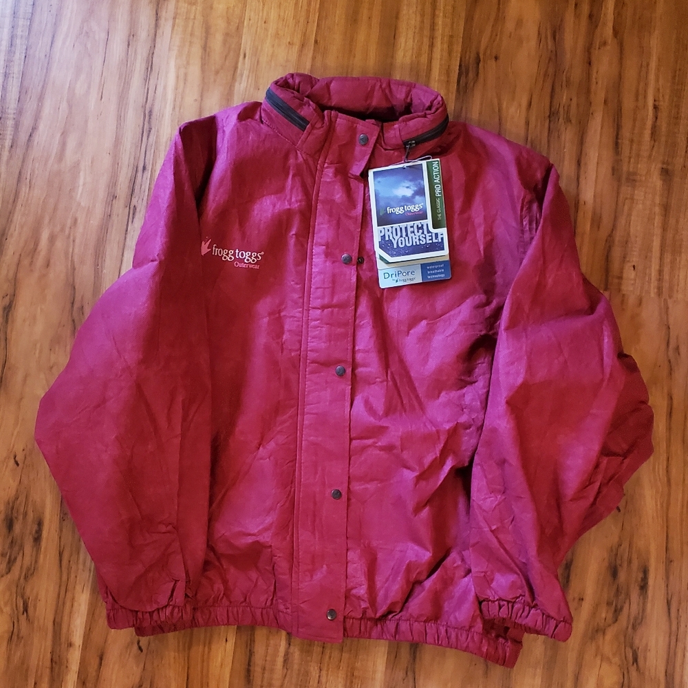 Frogg Toggs Pro Action Jacket Black Cherry XL NWT